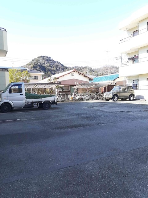 14/20 駐車場