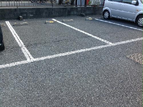 2/2 駐車場