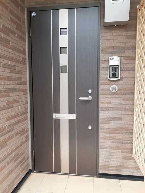 13/20 エントランス