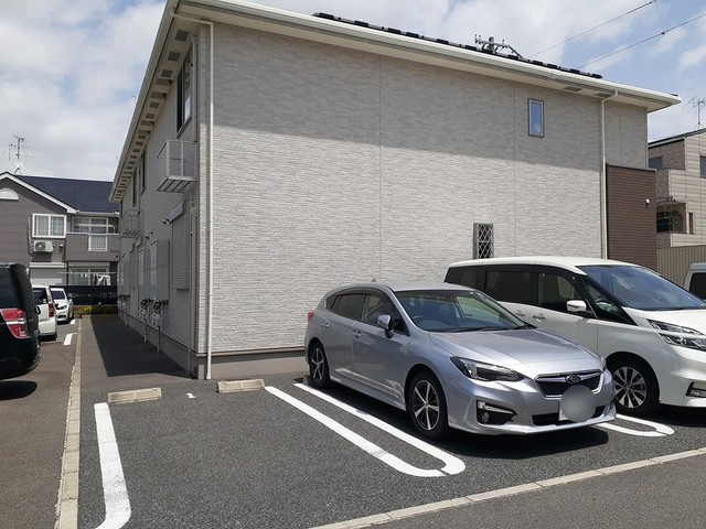 14/20 駐車場