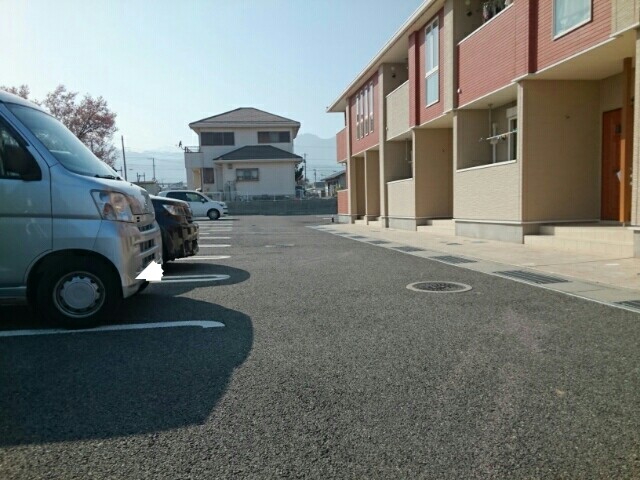 2/8 駐車場