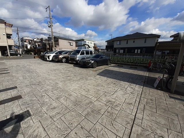 14/20 駐車場