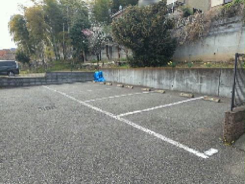 14/20 駐車場