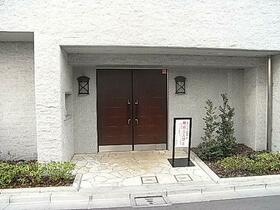 14/15 エントランス