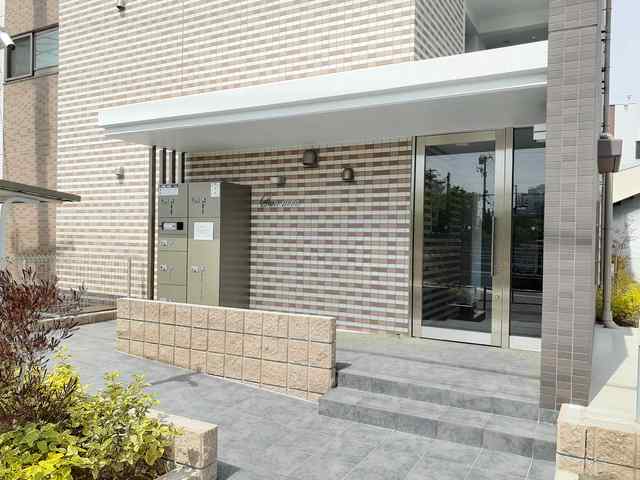 13/20 エントランス