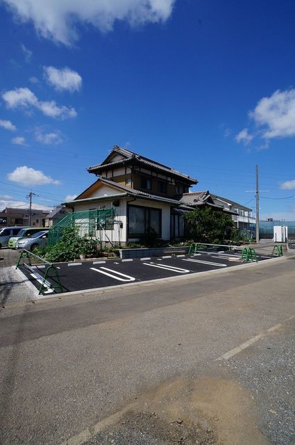 25/30 駐車場