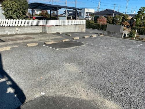 14/15 駐車場