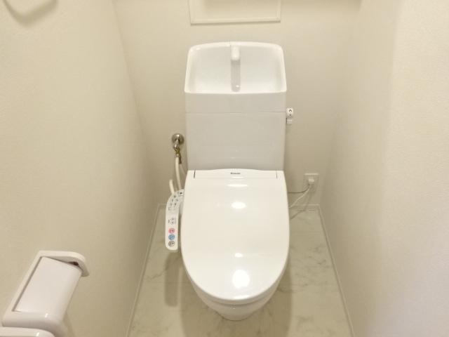 16/30 トイレ