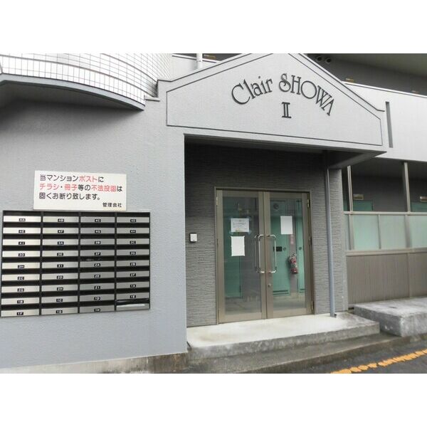 14/17 エントランス