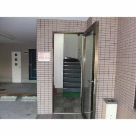 15/16 エントランス