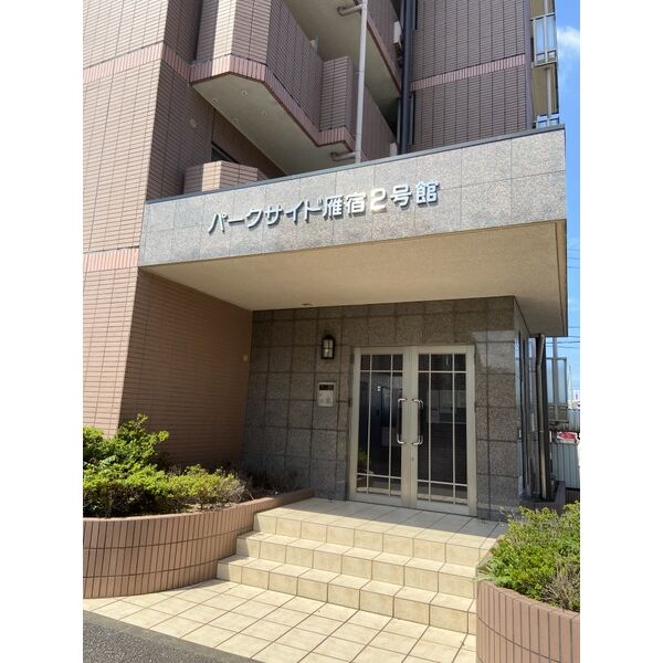 22/30 エントランス