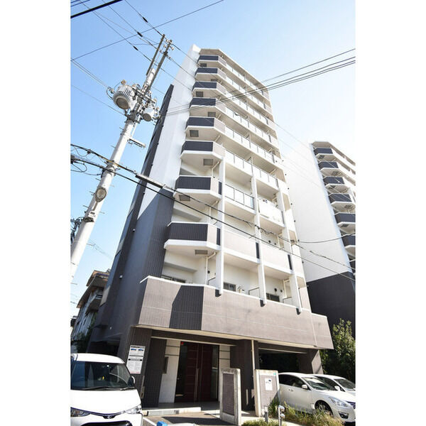 Gramercy Juso-higashi 1stの間取り