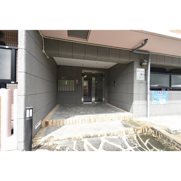 3/3 エントランス