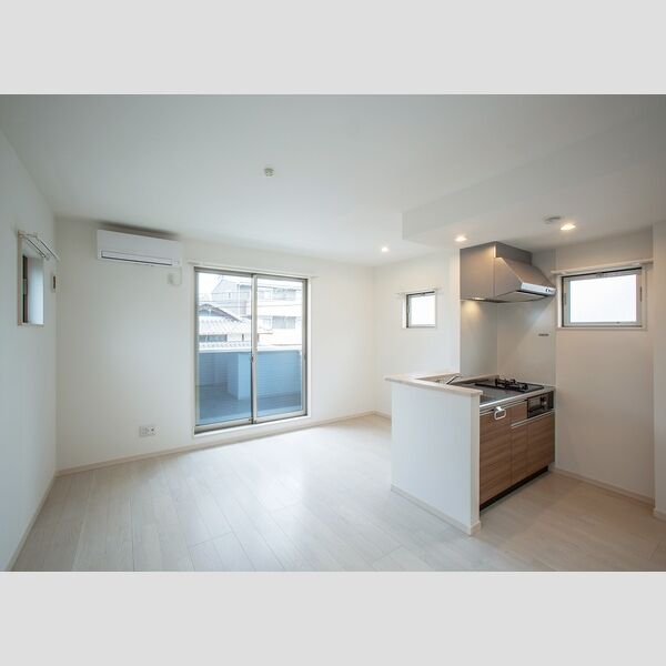 3/4 リビング/ダイニング