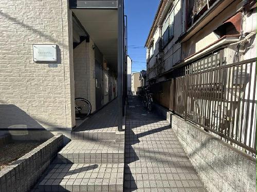 14/14 エントランス