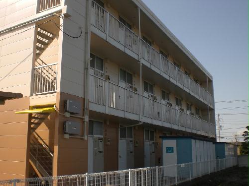 13/17 エントランス