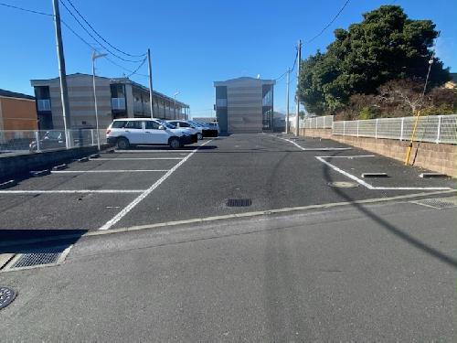 14/15 駐車場