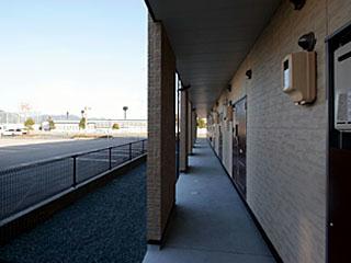 13/15 エントランス