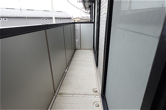 14/23 バルコニー