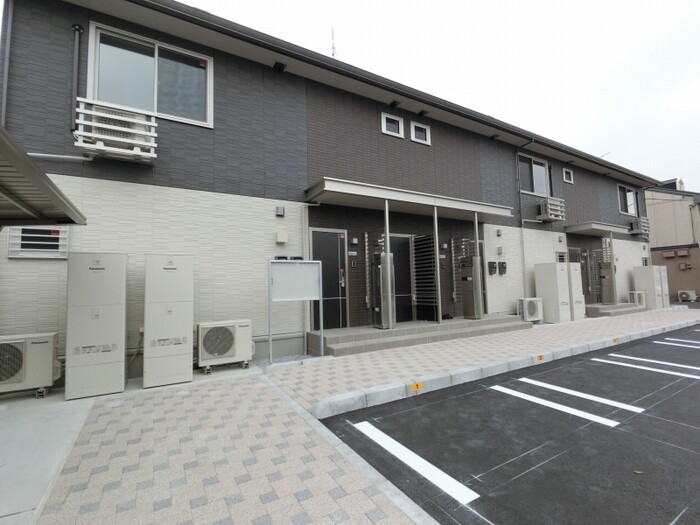 19/28 エントランス