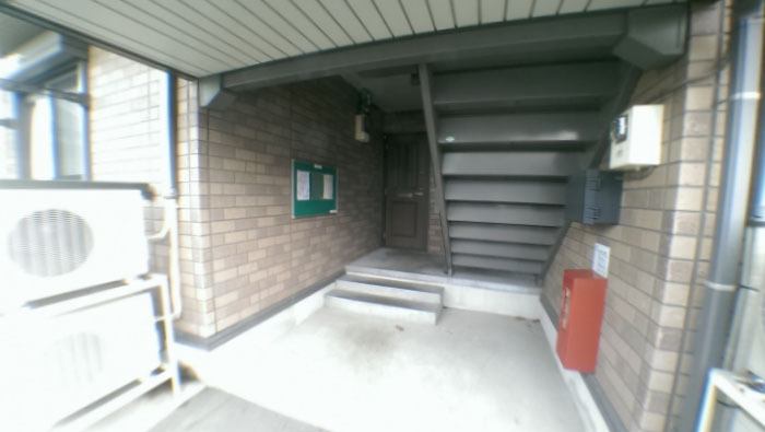 2/11 エントランス