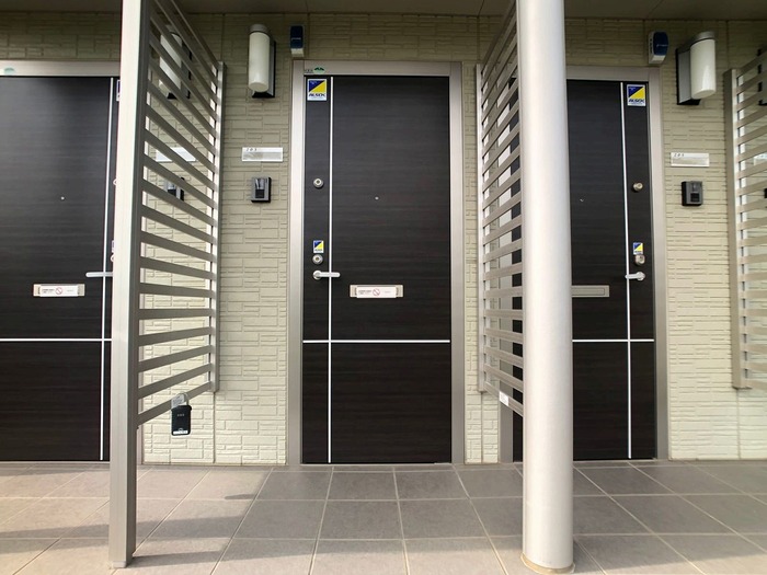 19/22 エントランス