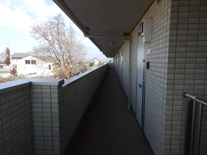 19/28 エントランス