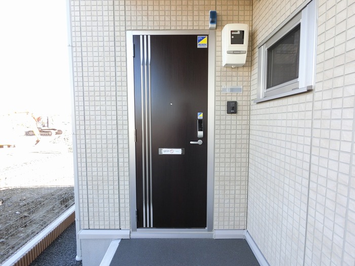 18/25 エントランス