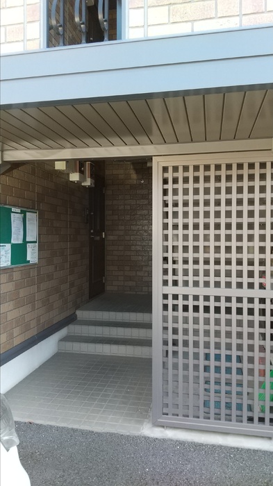 17/22 エントランス