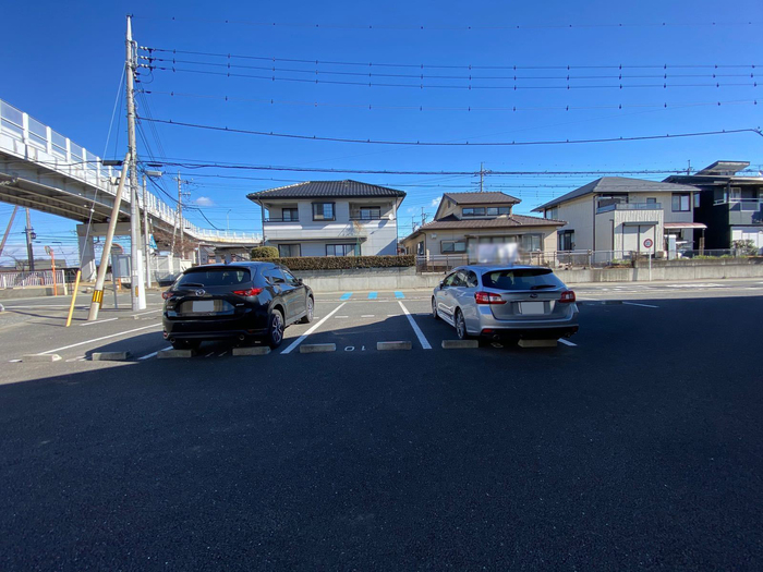 20/23 駐車場