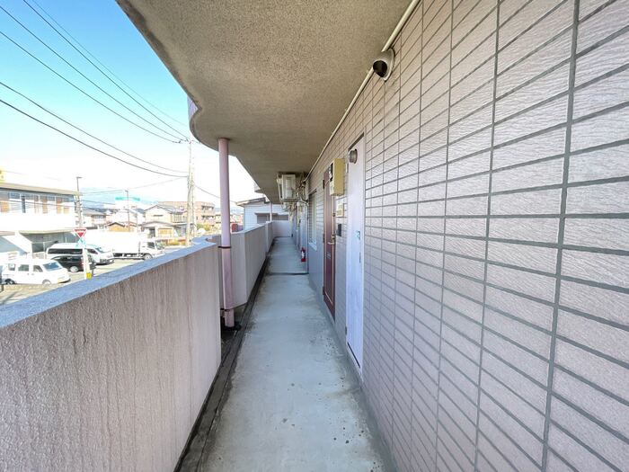 19/23 エントランス