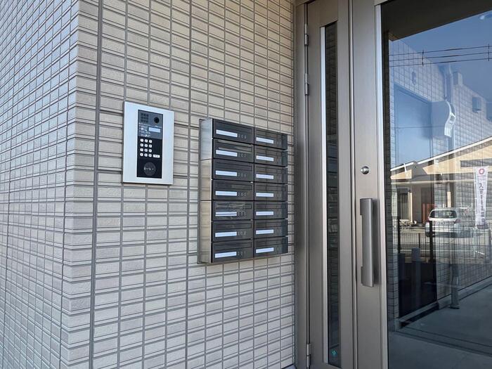 19/25 エントランス