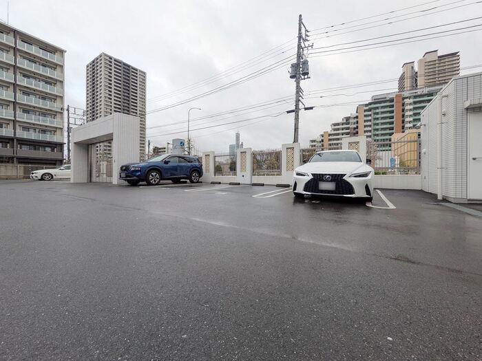 20/26 駐車場