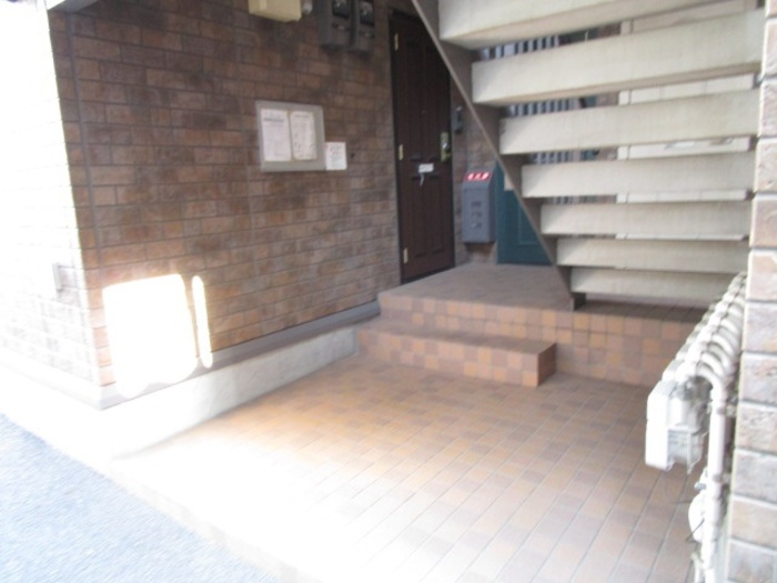 15/15 エントランス