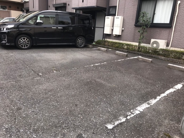 17/18 駐車場
