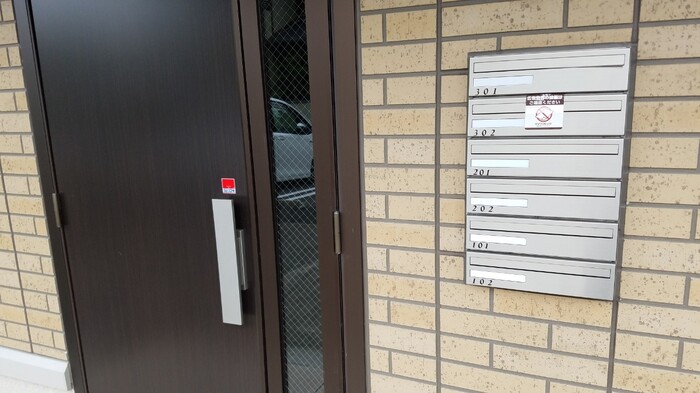 15/19 エントランス