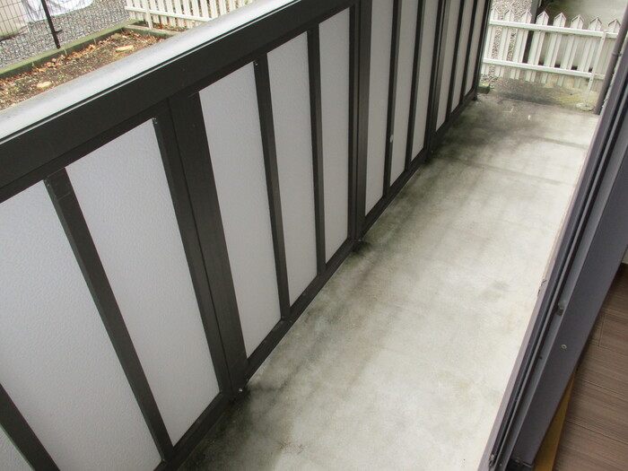 13/22 バルコニー