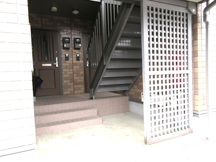 19/24 エントランス