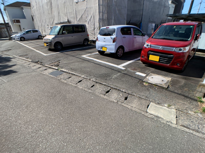 19/19 駐車場