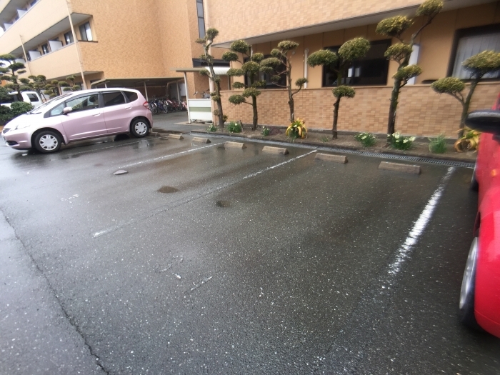 16/17 駐車場