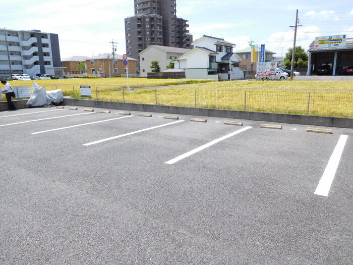 17/22 駐車場
