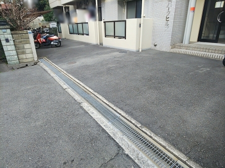 18/24 駐車場