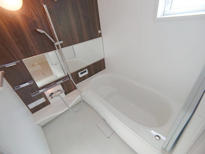 14/30 浴室