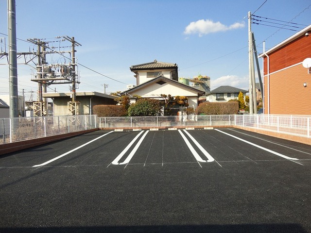 14/20 駐車場