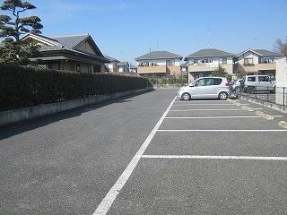14/20 駐車場