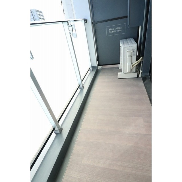 13/30 バルコニー