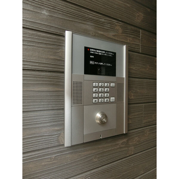 15/25 エントランス