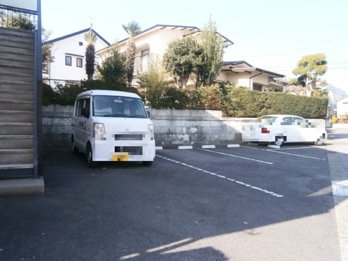 20/28 駐車場