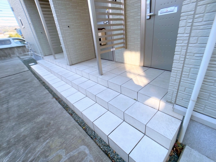 17/26 エントランス