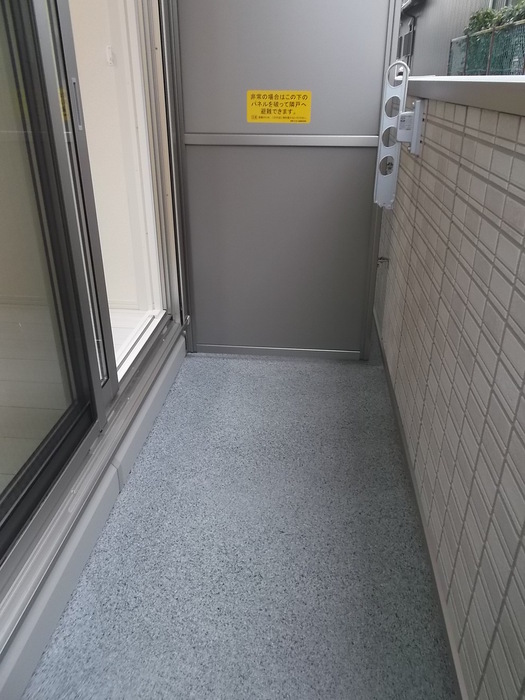 14/22 バルコニー